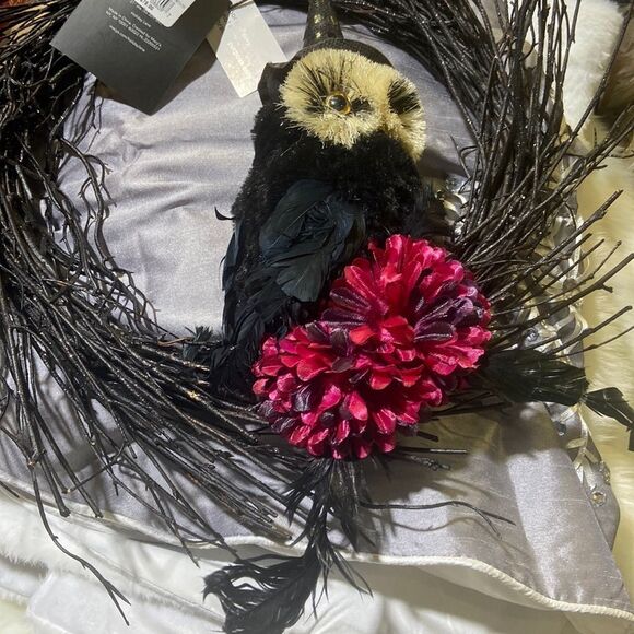 Black Owl Halloween Wreath - Picture 3 of 5